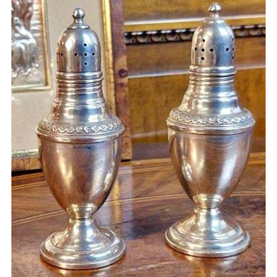 Парные винтажные серебряные солонки или соль/перец, Sterling silver (925 проба), 107 гр., Rogers Sterling Weighted Reinforce, Америка