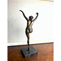 СТАТУЭТКА БРОНЗОВАЯ В СТИЛЕ ART DECO НА МРАМОРНОЙ ПОДСТАВКЕ, 1920-30 гг, ИТАЛИЯ