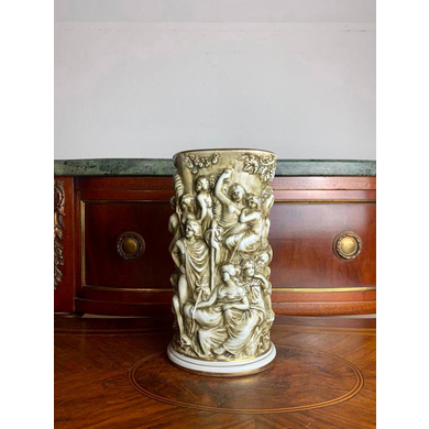 ВАЗА КЛАССИЧЕСКАЯ ФАРФОРОВАЯ CAPODIMONTE С МИФОЛОГИЧЕСКИМИ СЮЖЕТАМИ, 1960-70 гг, ИТАЛИЯ