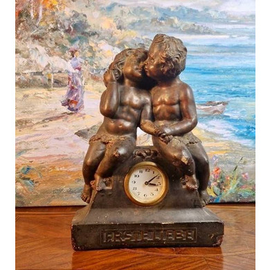 187 Настольные будуарные керамические часы «Erste Liebe” (Первая любовь), 1940-е гг, Германия или Австрия