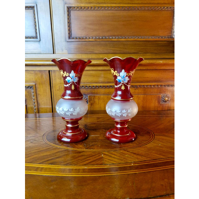 Винтажные парные вазы из богемского стекла
