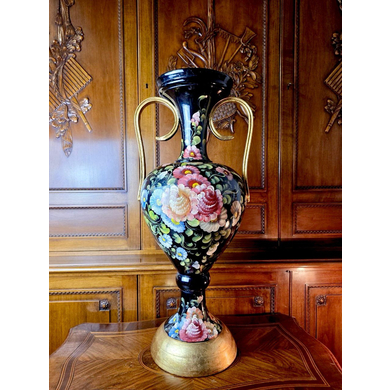 Декоративная ваза, авторская работа, ручная роспись